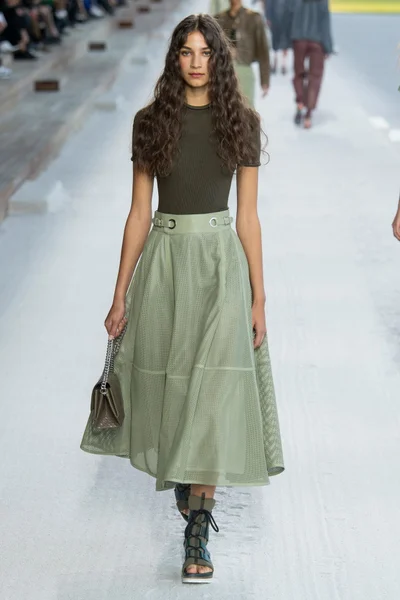 Look 20